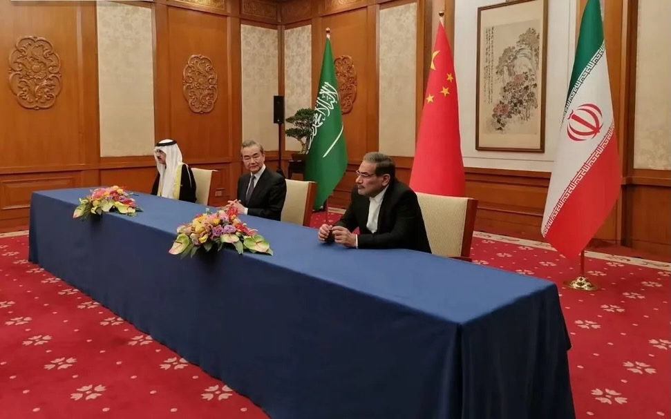 China negocia la paz entre Arabia Saudita e Irán ‎